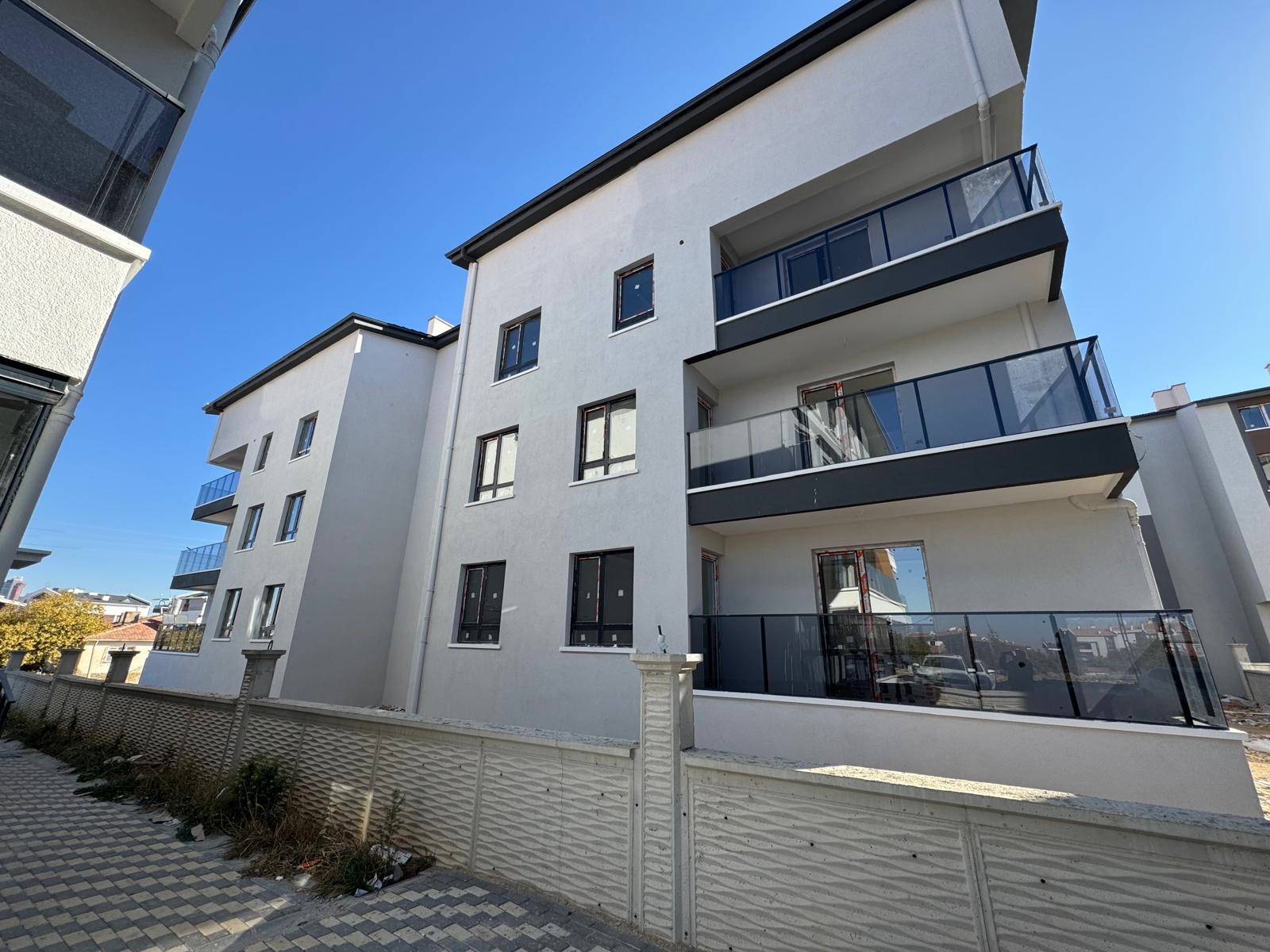 KIBRIS APARTMANI | MEF İNSAAT